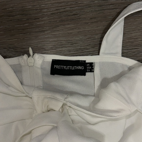 PrettyLittleThing White Bodysuit with Bow - Size 4 - Picture 5 of 10